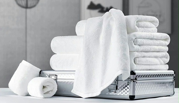 69ac9e61-3c2f-4313-a7f8-f240143db337