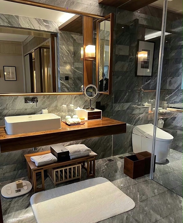 8f8afa20-616f-49e7-bc65-782f1e69de9d