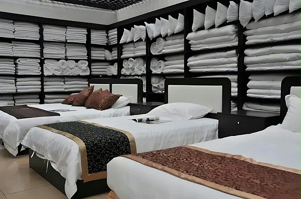 f92e2808-3b2d-46db-b6b5-316d7ad7d2e4