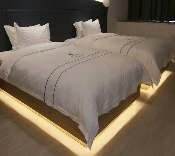 998b4c31-5edf-4bb1-bc9b-103d5f6cbf26