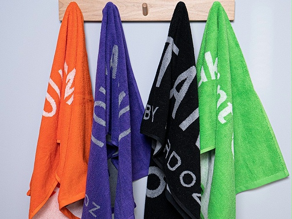 色织提花运动毛巾